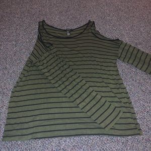 Forever 21 Skater Cold Shoulder Sweater
